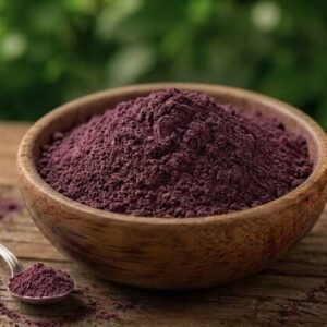 Farinha de uva pura em tigela de madeira com fundo natural – Empório Naturelo